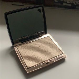 ABH Amrezy Highlighter (LE)